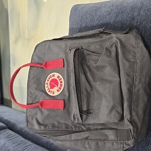 Fjallraven Kånken Black and Red Backpack
